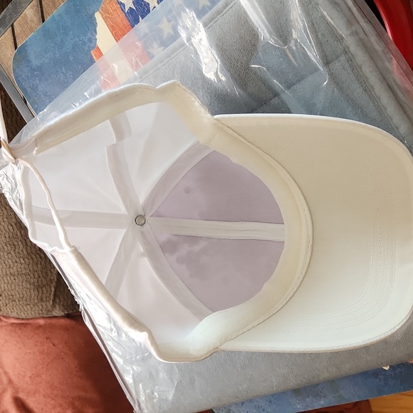 Brand New Handmade Womens Hat - Picture 7 of 7